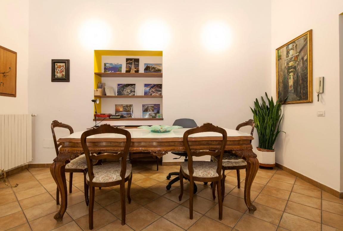 Bed and Breakfast Casa Lungomare Salerno Exteriér fotografie